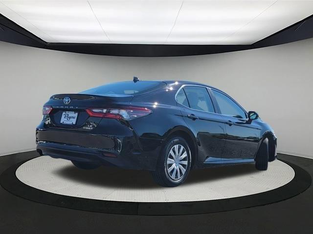 used 2022 Toyota Camry Hybrid car, priced at $21,497