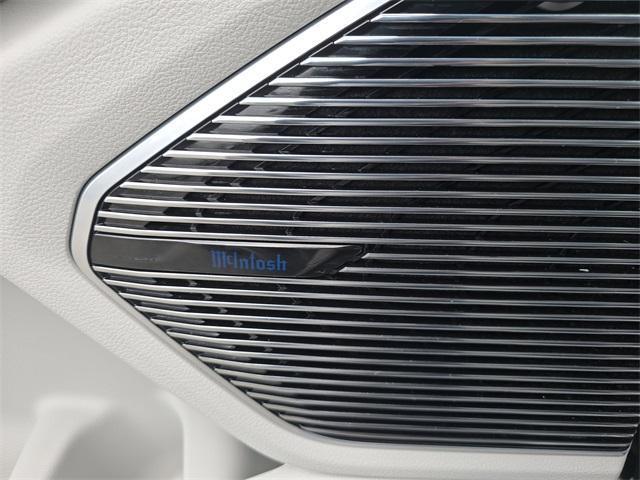 used 2022 Jeep Grand Cherokee car, priced at $34,974