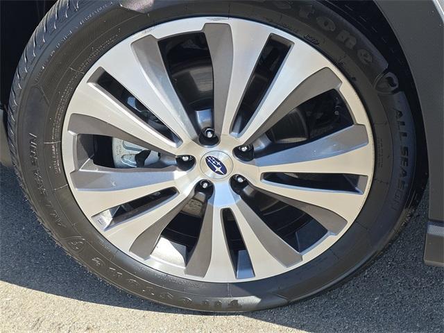 used 2022 Subaru Ascent car, priced at $27,499