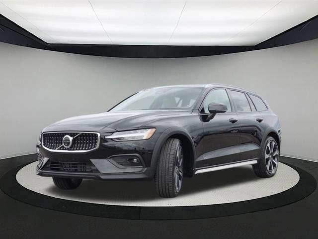 used 2024 Volvo V60 Cross Country car, priced at $49,990