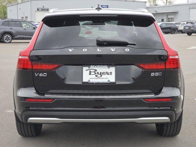 used 2024 Volvo V60 Cross Country car, priced at $49,990