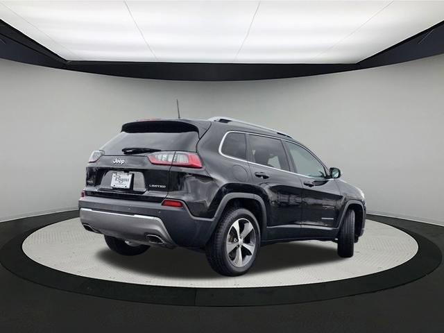 used 2020 Jeep Cherokee car, priced at $18,068