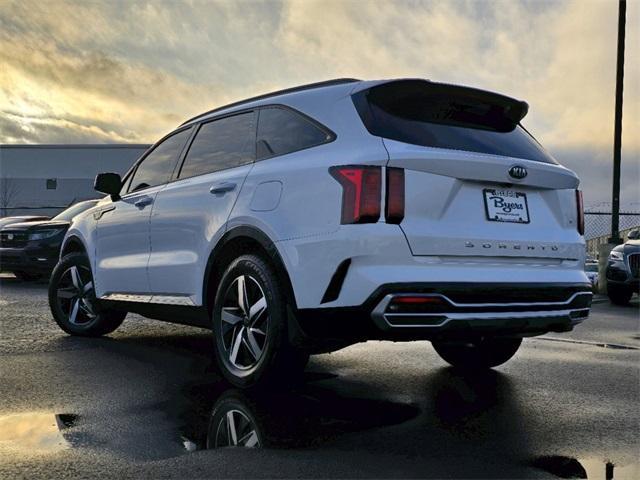 used 2021 Kia Sorento car, priced at $23,455