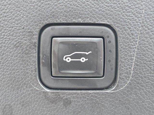 used 2021 Chevrolet Traverse car, priced at $18,499