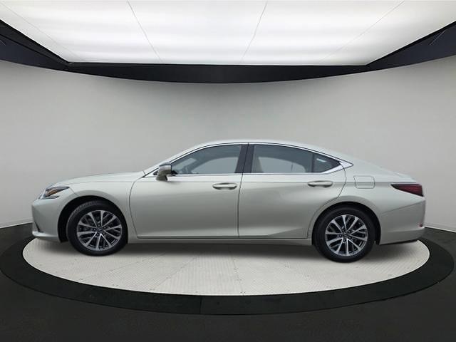 used 2022 Lexus ES 350 car, priced at $33,990