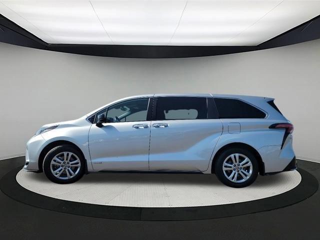 used 2021 Toyota Sienna car, priced at $42,927