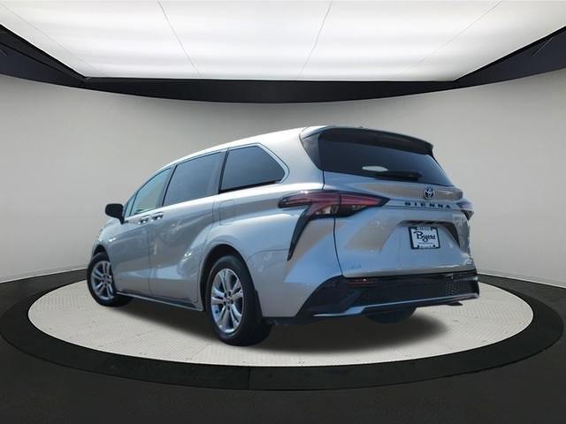 used 2021 Toyota Sienna car, priced at $42,927