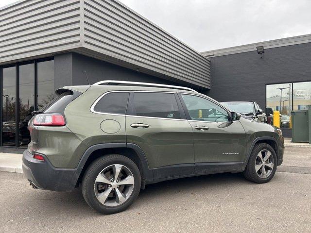 used 2019 Jeep Cherokee car, priced at $17,522