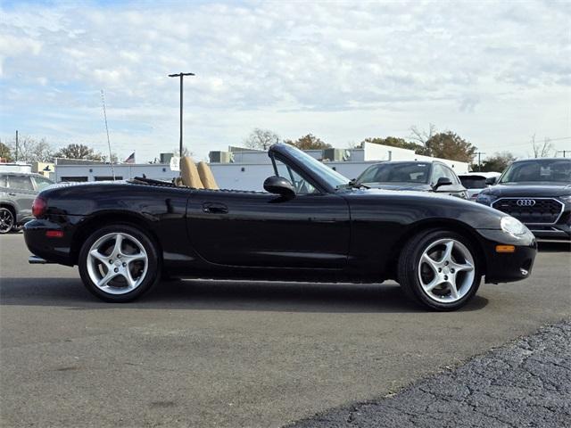 used 2001 Mazda MX-5 Miata car, priced at $12,499