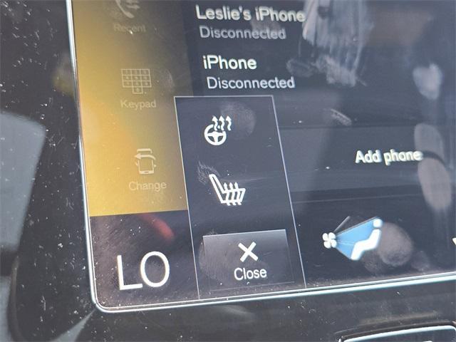 used 2021 Volvo XC40 car, priced at $24,994