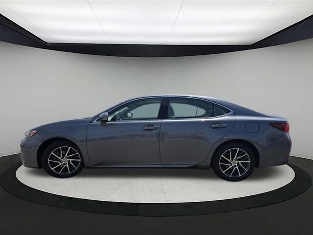 used 2017 Lexus ES 350 car, priced at $22,749