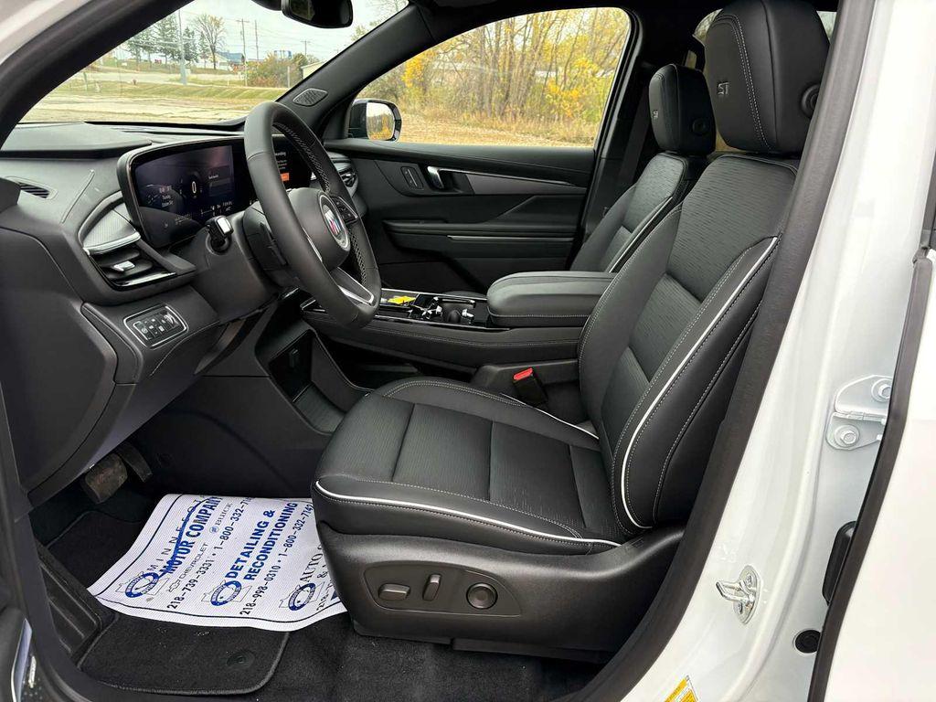 new 2025 Buick Enclave car, priced at $47,895