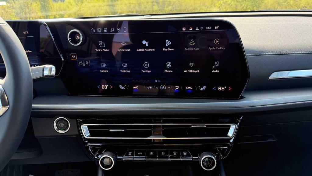 new 2026 Chevrolet Traverse car, priced at $49,658