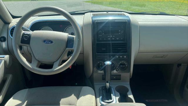 used 2007 Ford Explorer Sport Trac car, priced at $6,000