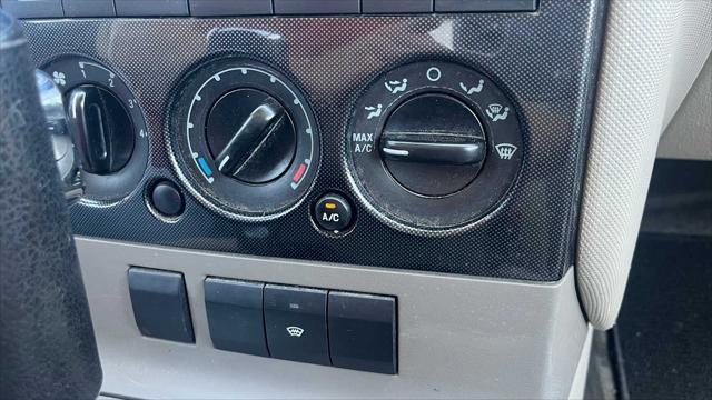 used 2007 Ford Explorer Sport Trac car, priced at $6,000