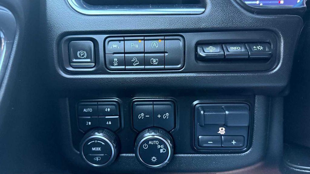 used 2024 Chevrolet Suburban car, priced at $67,900