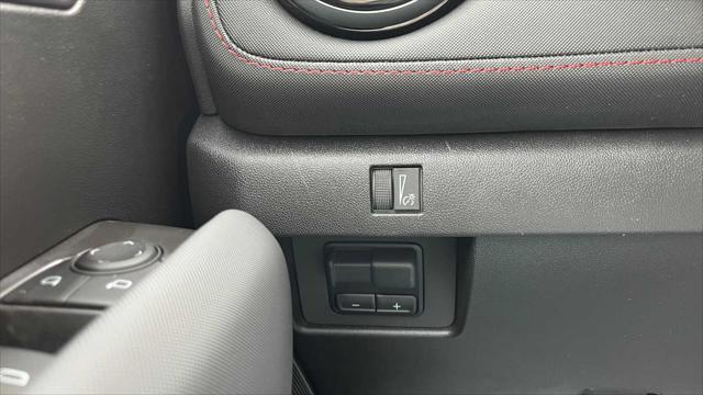 new 2025 Chevrolet Colorado car, priced at $49,080