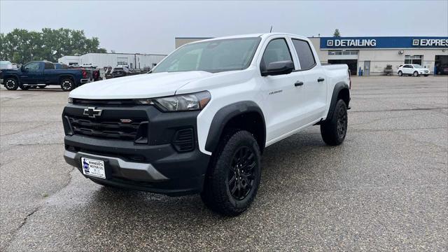 new 2025 Chevrolet Colorado car, priced at $44,545
