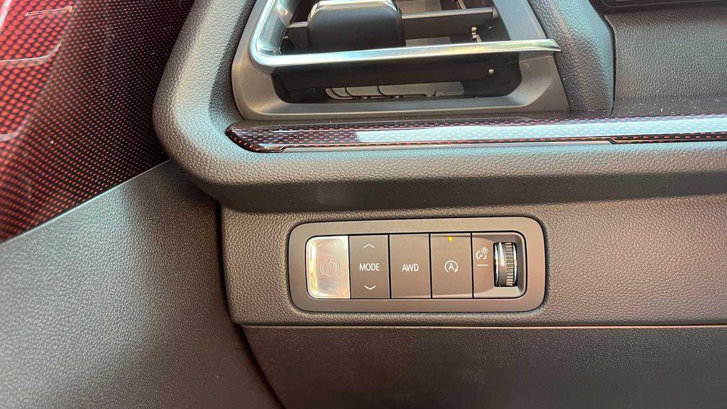 new 2026 Chevrolet Traverse car, priced at $53,539