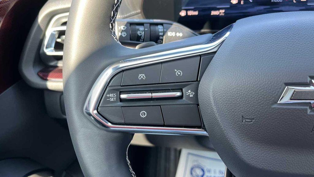 new 2026 Chevrolet Traverse car, priced at $53,539