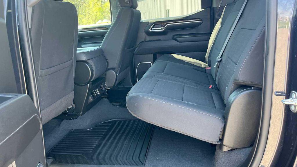 used 2023 Chevrolet Silverado 1500 car, priced at $38,999