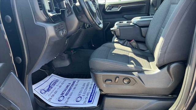 used 2023 Chevrolet Silverado 1500 car, priced at $38,999