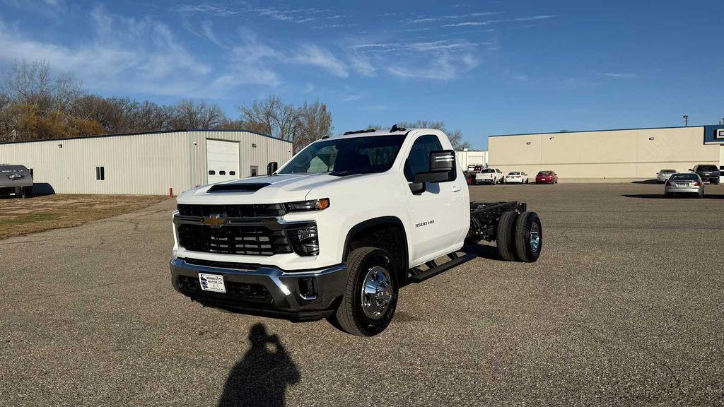 new 2026 Chevrolet Silverado 3500 car, priced at $58,255