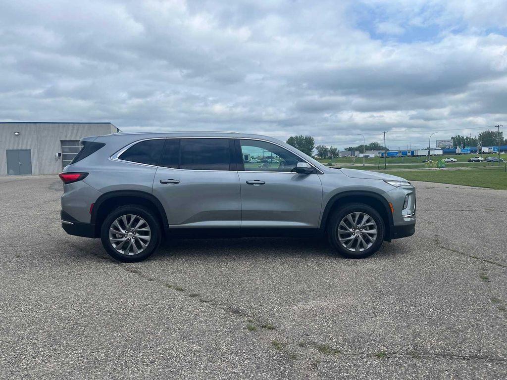 new 2026 Buick Enclave car, priced at $51,435