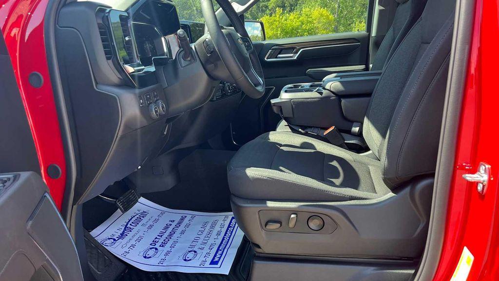 new 2026 Chevrolet Silverado 1500 car, priced at $52,943
