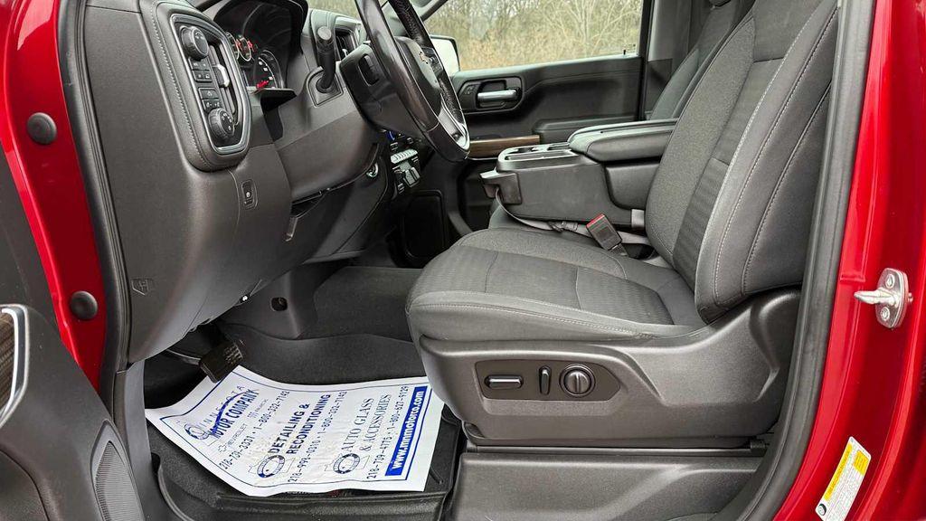 used 2021 Chevrolet Silverado 1500 car, priced at $31,000