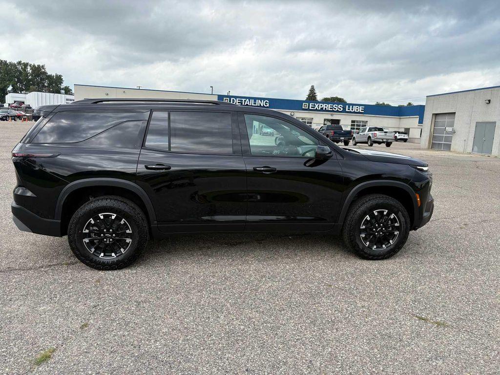 new 2026 Chevrolet Traverse car, priced at $51,504