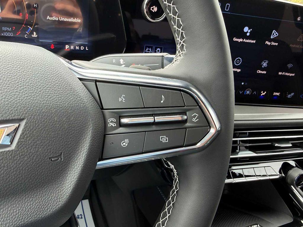 new 2026 Chevrolet Traverse car, priced at $50,633