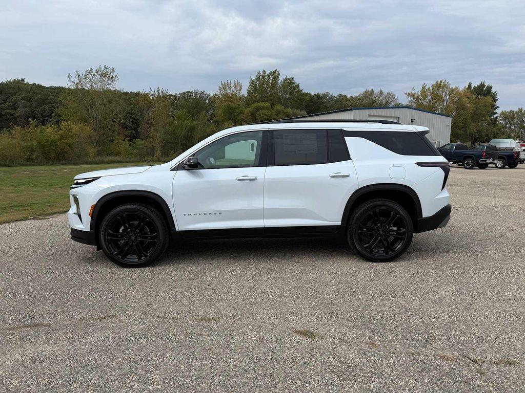 new 2026 Chevrolet Traverse car, priced at $50,633