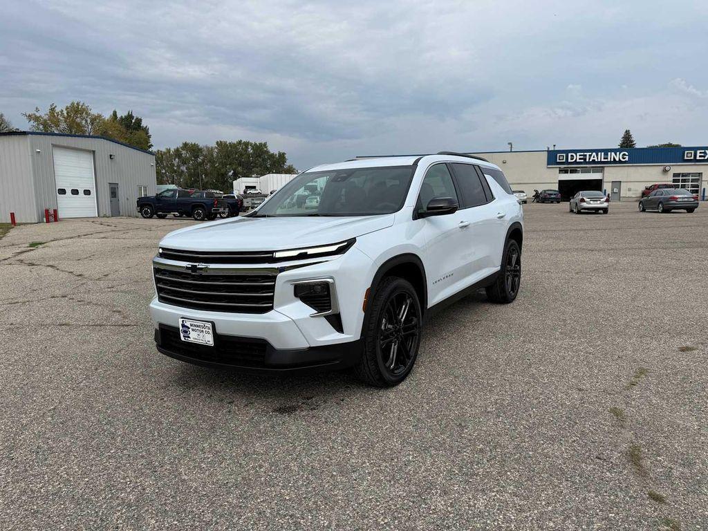 new 2026 Chevrolet Traverse car, priced at $50,633