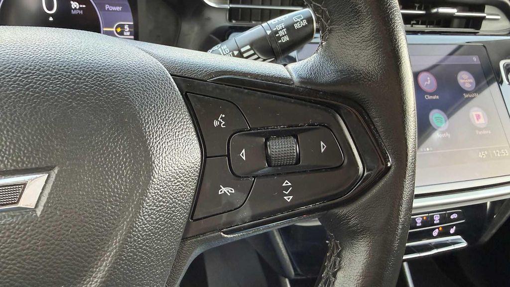 used 2022 Chevrolet Bolt EUV car, priced at $18,900