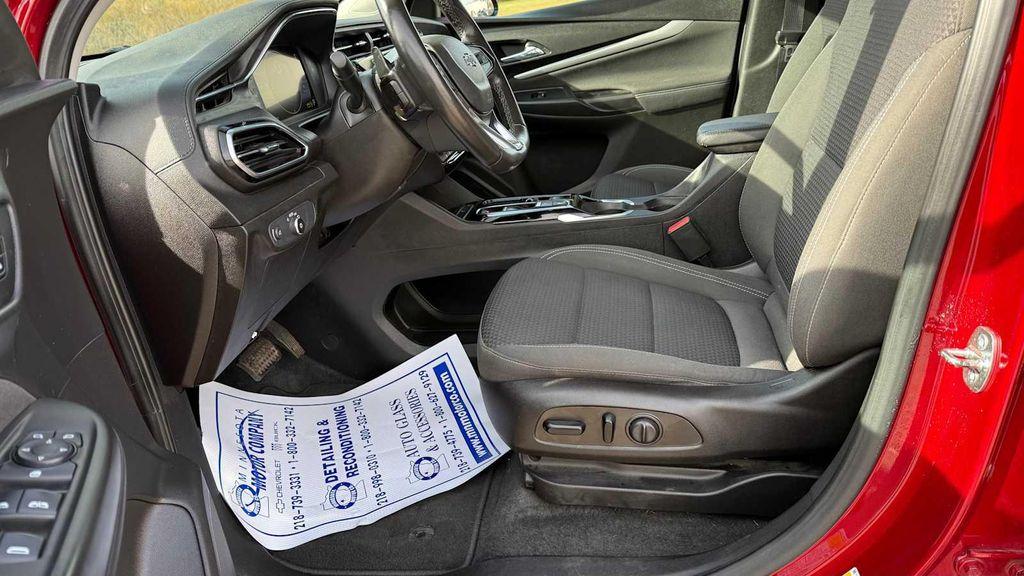 used 2022 Chevrolet Bolt EUV car, priced at $18,900
