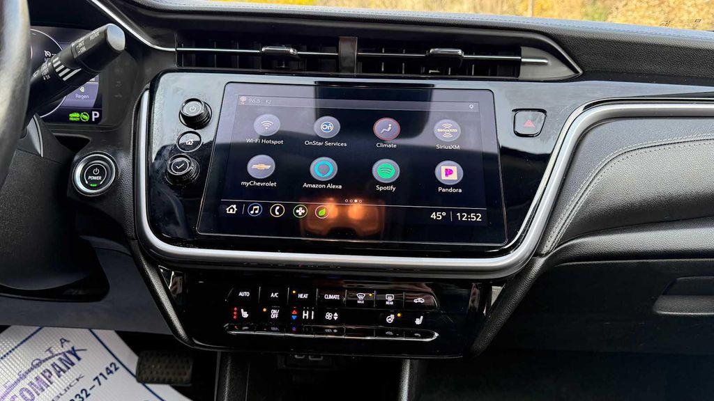 used 2022 Chevrolet Bolt EUV car, priced at $18,900