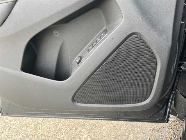 used 2019 Chevrolet Equinox car, priced at $22,900