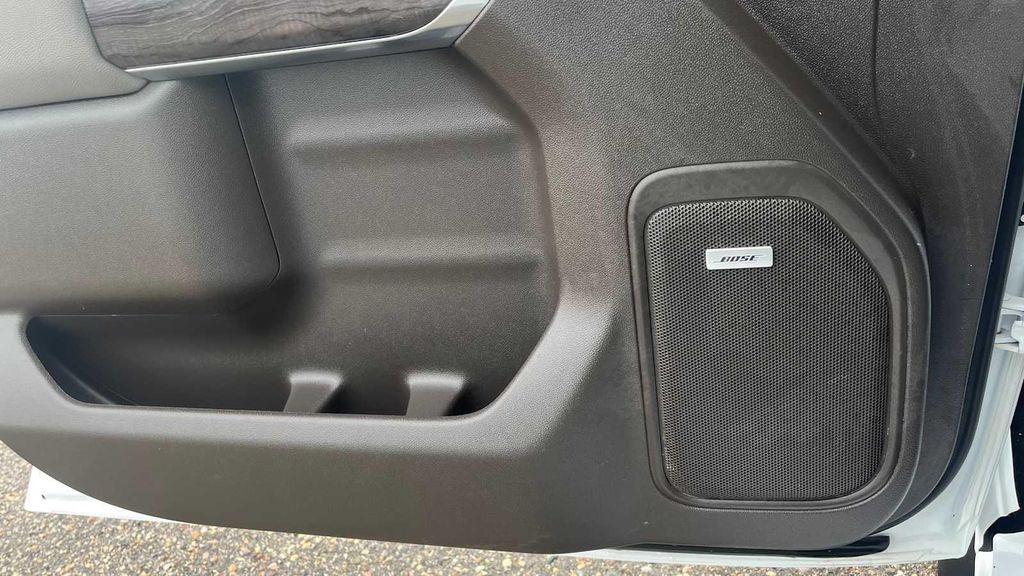 used 2022 Chevrolet Silverado 1500 car, priced at $45,999