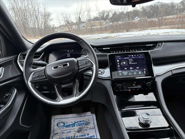 used 2022 Jeep Grand Cherokee car, priced at $28,500