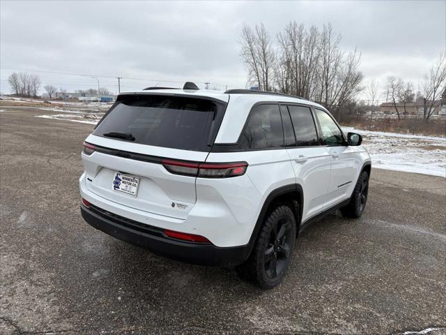 used 2022 Jeep Grand Cherokee car, priced at $28,500