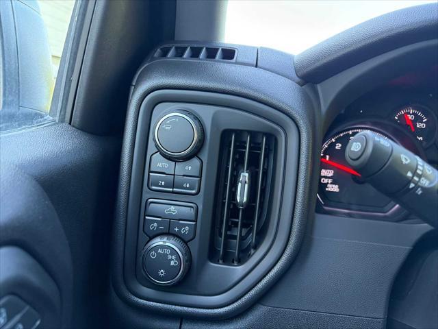 new 2025 Chevrolet Silverado 1500 car, priced at $52,195