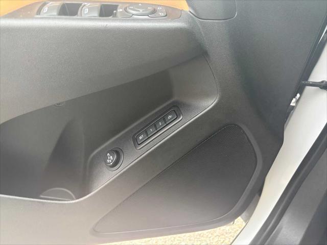 used 2019 Chevrolet Equinox car, priced at $22,000