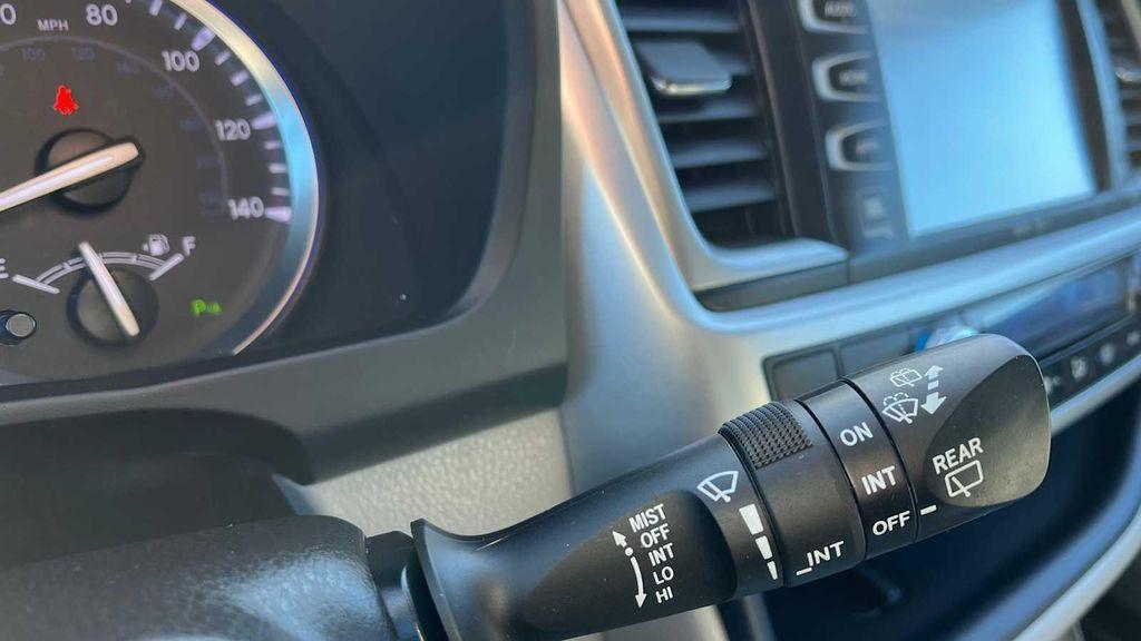 used 2015 Toyota Highlander car, priced at $15,800