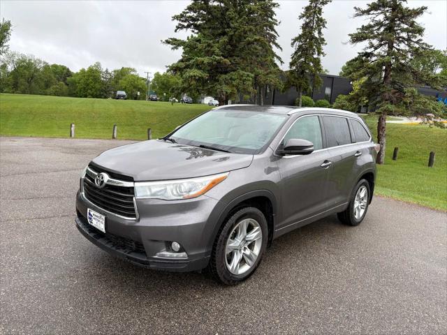 used 2015 Toyota Highlander car, priced at $15,800