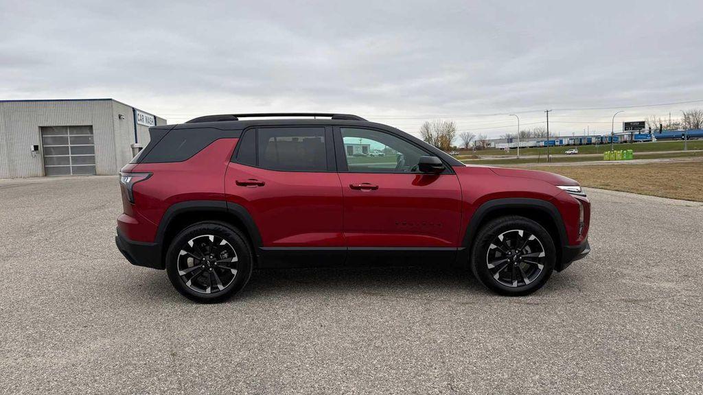 used 2025 Chevrolet Equinox car, priced at $33,900