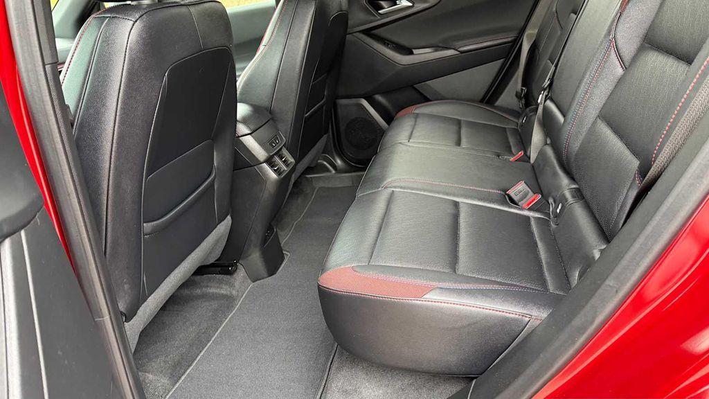 used 2025 Chevrolet Equinox car, priced at $33,900