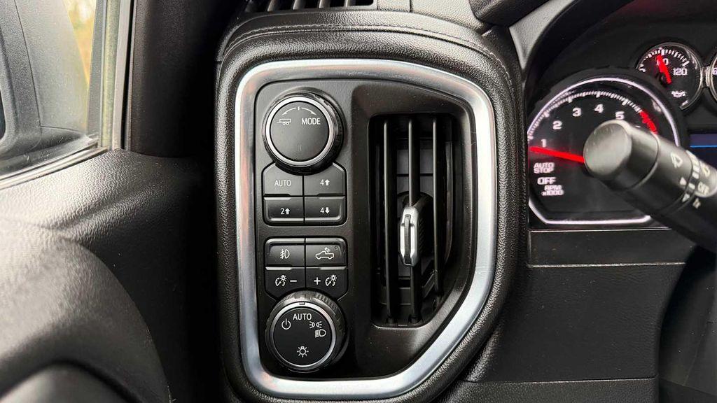 used 2021 Chevrolet Silverado 1500 car, priced at $31,999