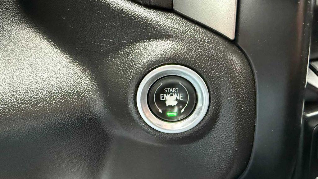 used 2021 Chevrolet Silverado 1500 car, priced at $31,999