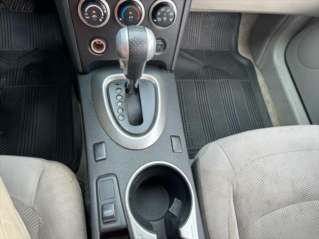 used 2014 Nissan Rogue Select car, priced at $5,999